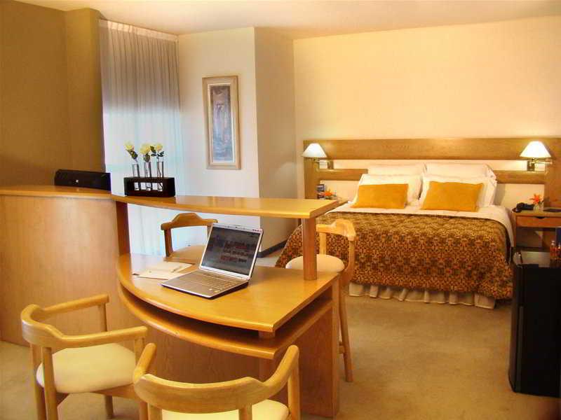 Interplaza Hotel Córdoba Zewnętrze zdjęcie